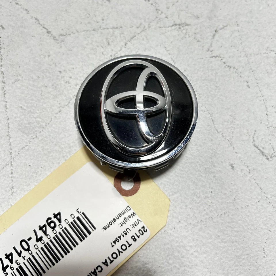 2015-2020 Toyota Camry XLE Center Cap Hub Cap Toyota Highlander OEM - Image 4 of 4