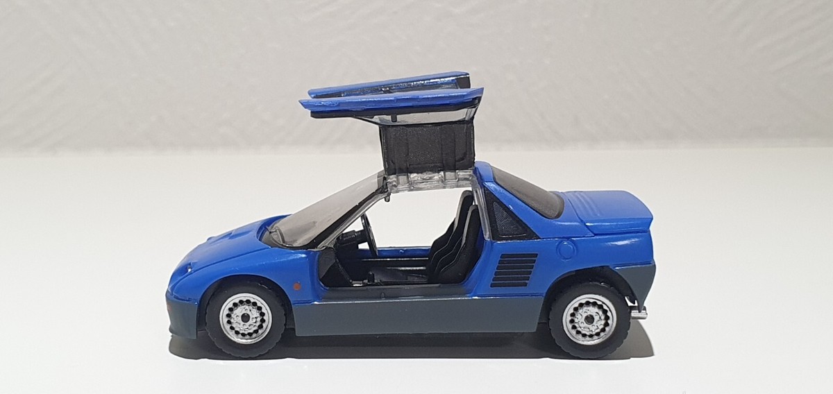 EBBRO 2点セット SAVANNA AUTOZAM 1/43 EBBRO AUTOZAM AZ-1 RED | eBay