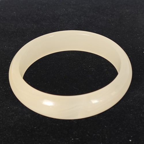 Bracciale Lucite Slip-on Crema Bianco Sporco 7,5" - Foto 3 di 10