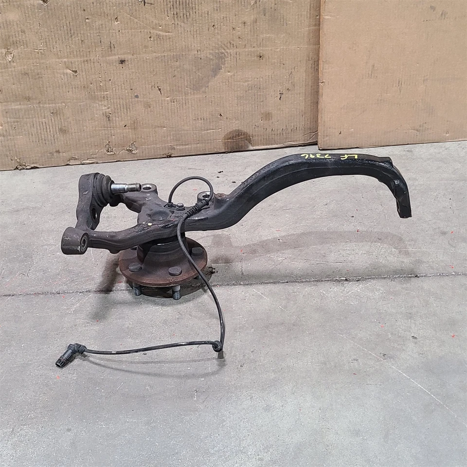 08-14 道奇挑战者 Srt8 发球杆前关节主轴带轮毂 Lh Aa7396 — 第 4/4 张图片