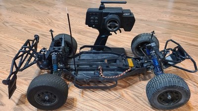 Team Associated SC10 2WD Short Course Truck Almost Ready to Run SAVOX SERVO ARTR