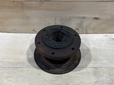 John Deere 3235B Mähwerk Bremsscheibe vorne Rotor Radnabe TCU15697