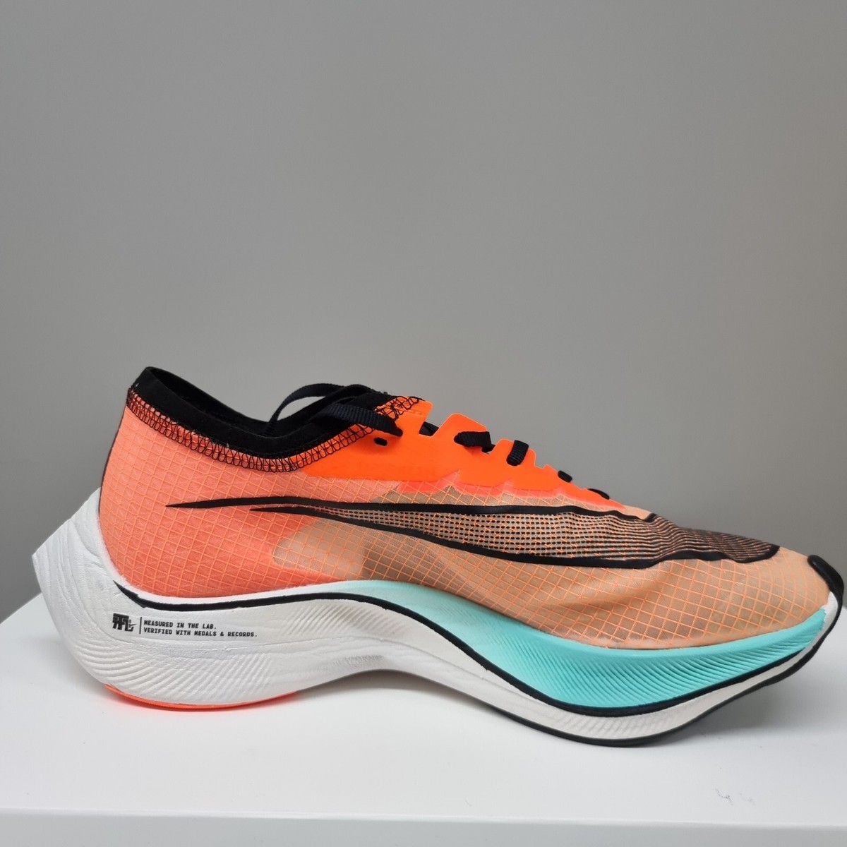 NIKE ZOOMX VAPORFLY NEXT% 