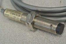 ALLEN-BRADLEY 871C-A4B12 CYLINDRICAL INDUCTIVE PROXIMITY SWITCH / 10-30VDC 12mm