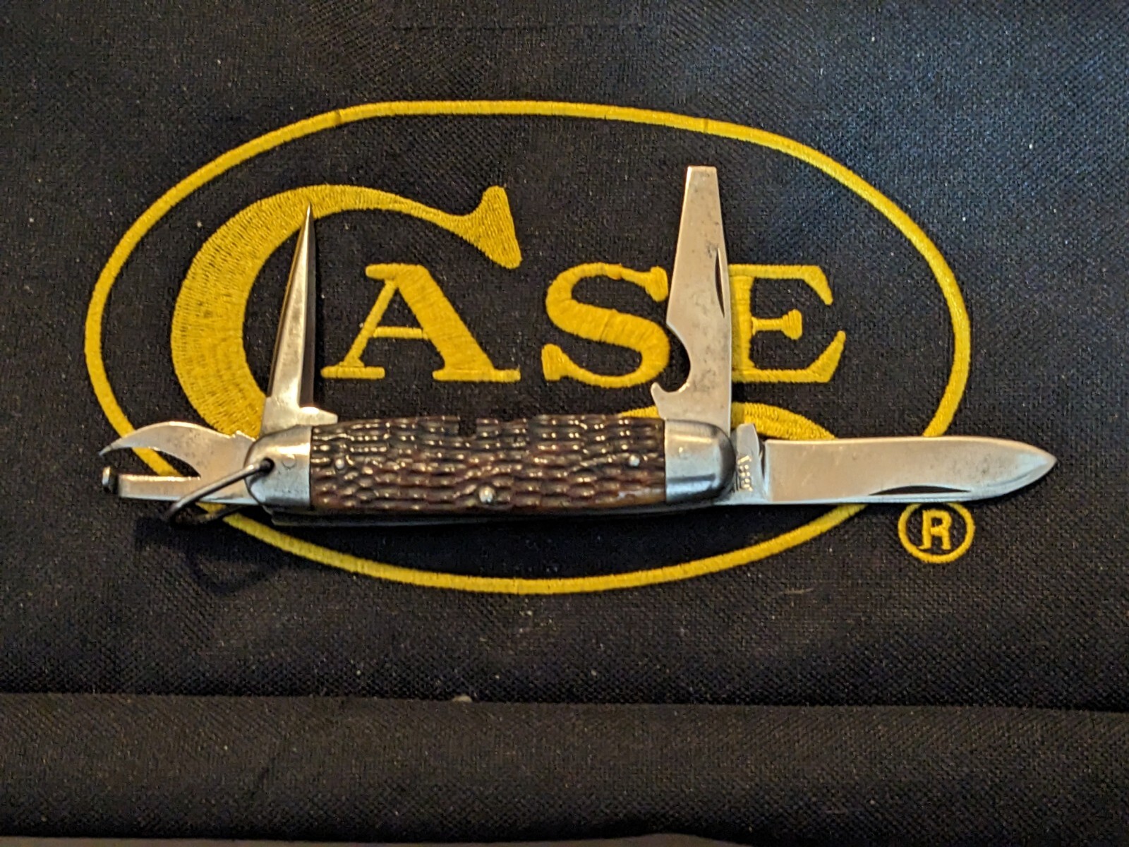 Case Tested XX 192040 green bone 6445R camp CASE SCOUT knife used near