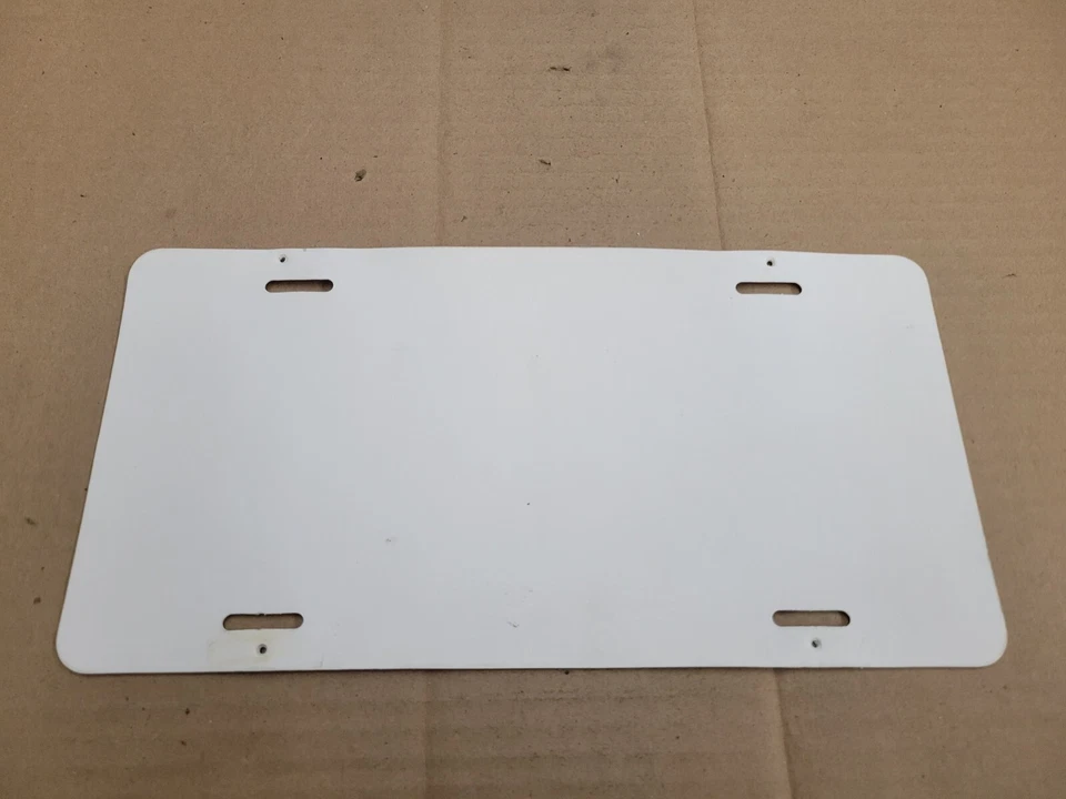 Etiqueta de matrícula de concesionario de automóviles Faw Dodge Chrysler Arapahoe Nebraska NE Foto 2 de 2