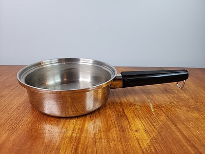 Ekco Ashcraft Ultra Ease 7-Ply SS Titanium Silver Alloy Copper Saucepan 7 3/8''