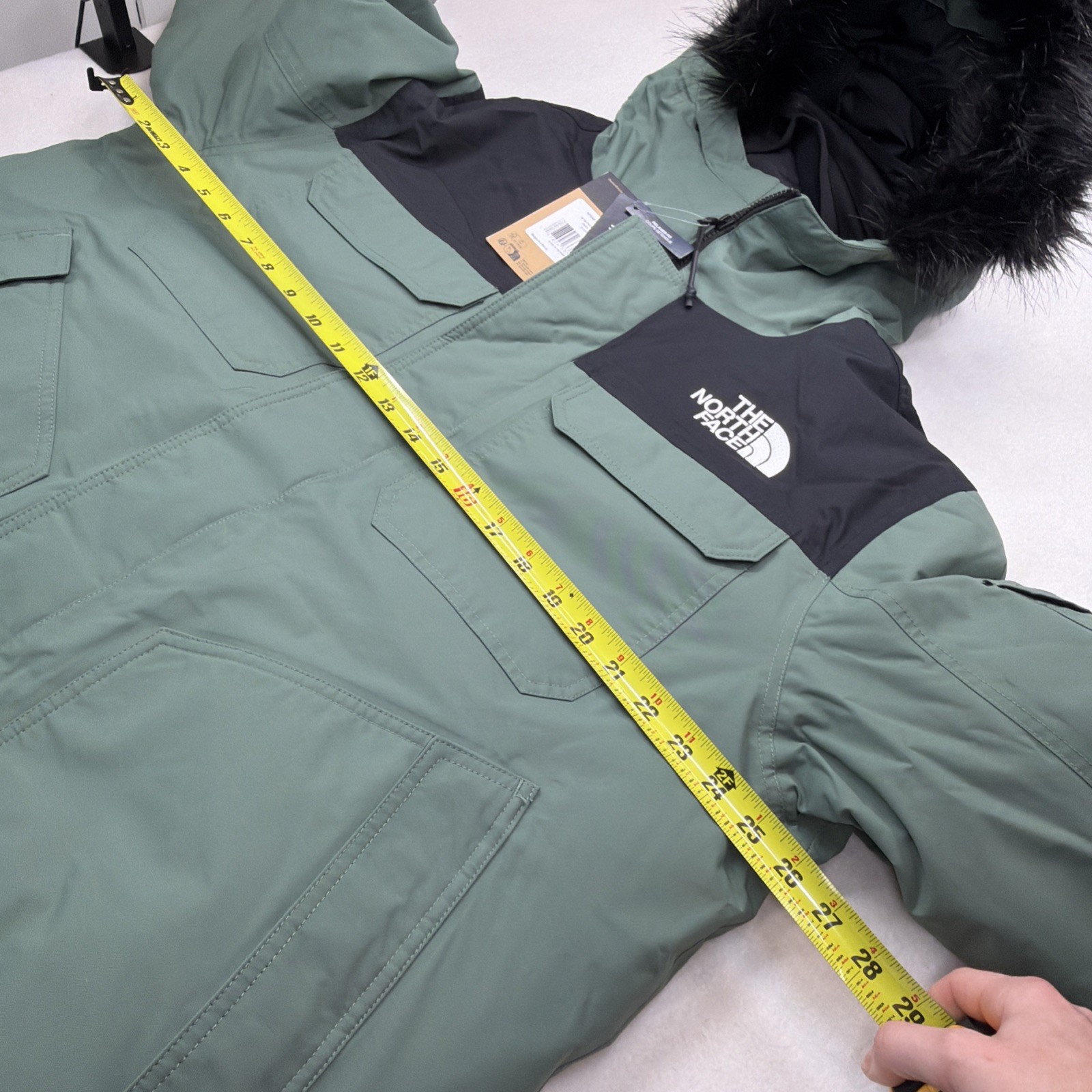 The North Face Men's Gotham Jacket III Green 600 Fill NWT Size XL $350 MSRP thumbnail 13