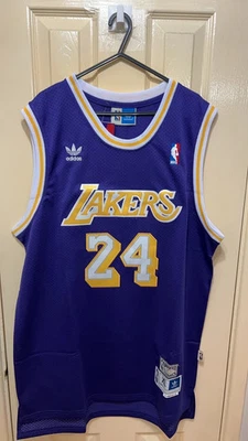 Los Angeles Lakers Kobe Bryant #24 NBA Basketball Trikot T-Shirt - Lila