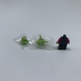 LEGO ALIEN TROOPER MINIFIGURE AC003 & ALIEN CLINGER 95204PB01 SETS 7066 7051 UFO