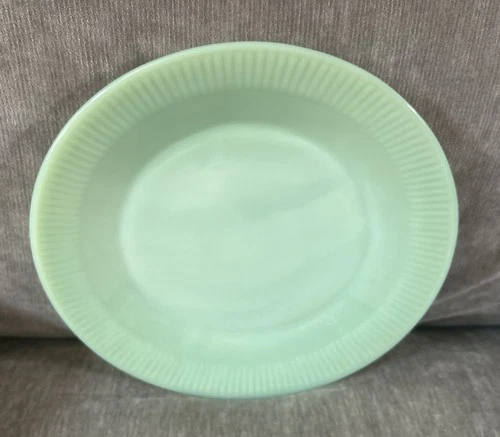 Anchor Hocking Fire-King "Jane Ray"  Jade-ite Dinner Plate