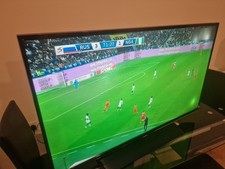 Samsung Smart TV. 40 Inches UE40H5500AK- Read Description