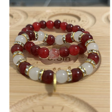 Red White Gold Beaded Stone Bracelet 7.5 in Stretch Round Shape Fashion Jewelry