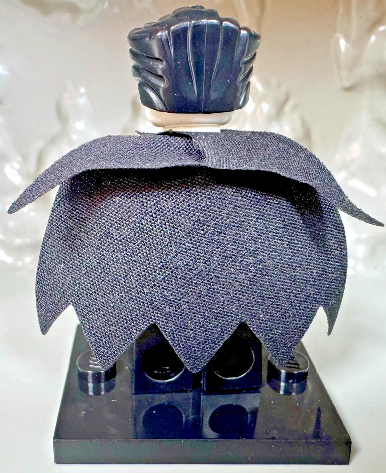 LEGO (8684) CMF серии 2 вампир w/летучая мышь минифигурка col02-5 полный w/аксессуары - Изображение 3 из 4