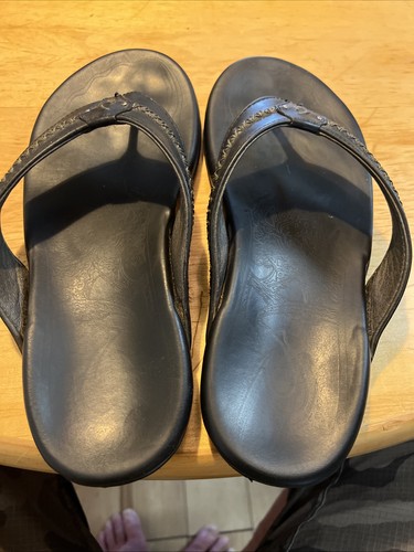 OluKai Mea Ola Mens Leather Flip Flops Black Sandals 10138 -4040 Size 11