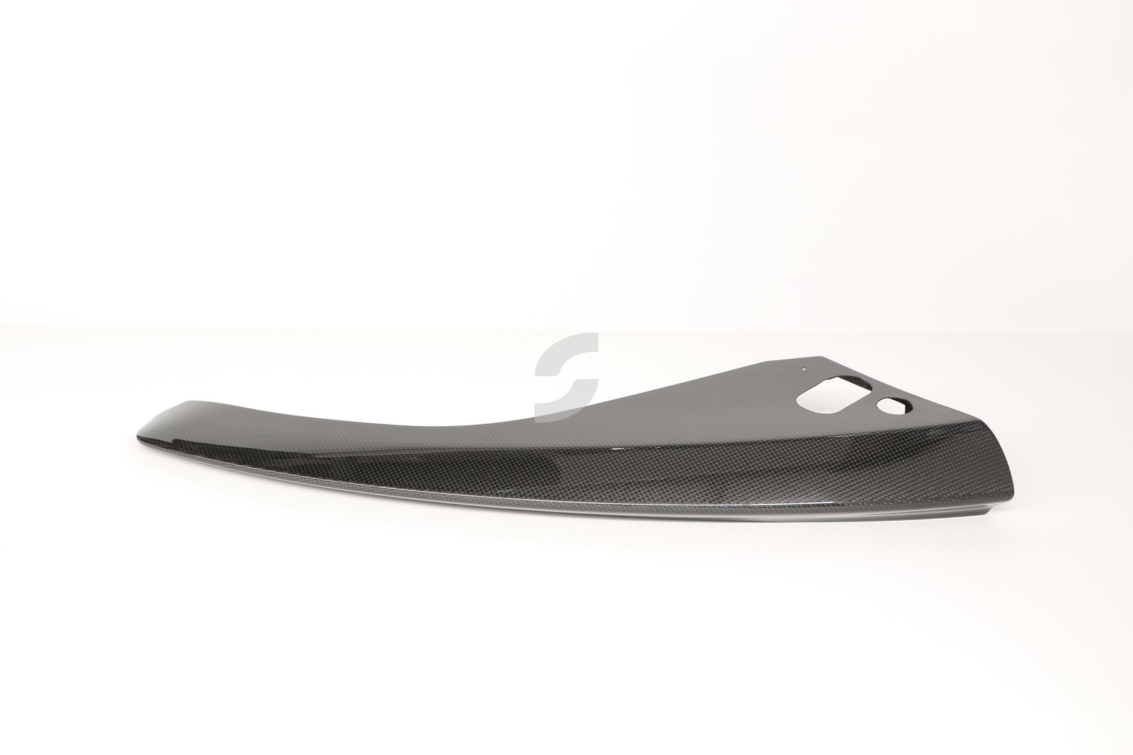 FE-70004318 CARBON SPOILER FRONT SPOILER KIT  Ferrari NEW