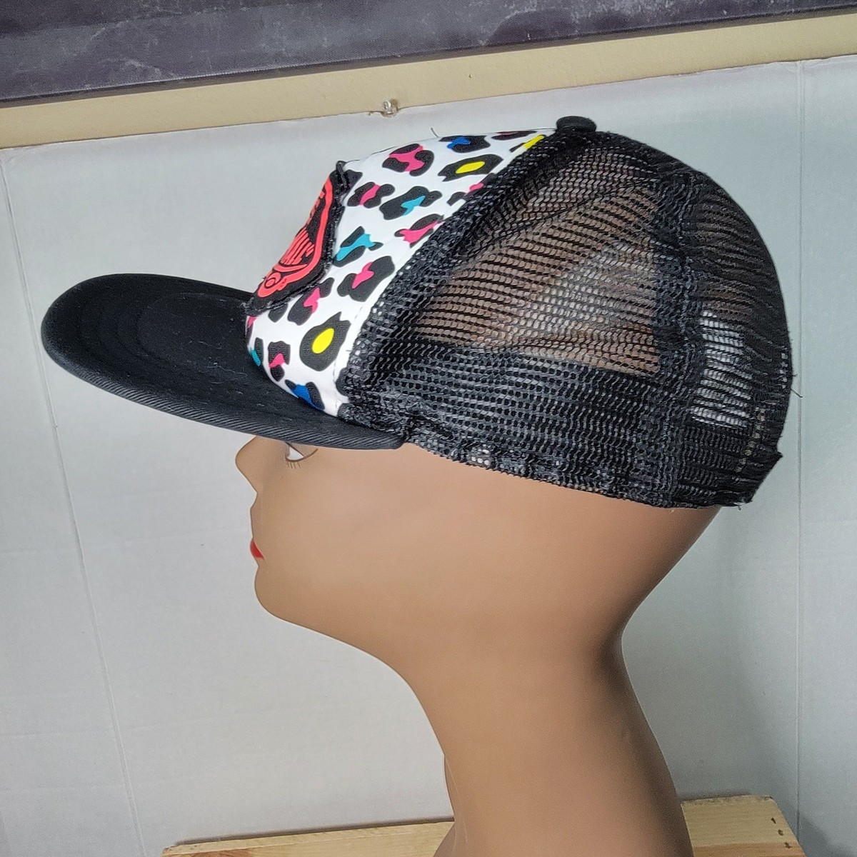 VANS Retro Snap Back Trucker Hat "Off The Wall" View 5
