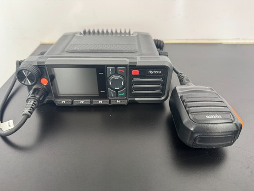 Hytera HM782 Uv UHF 400-470MHz Commercial DMR Radio plus Accessories
