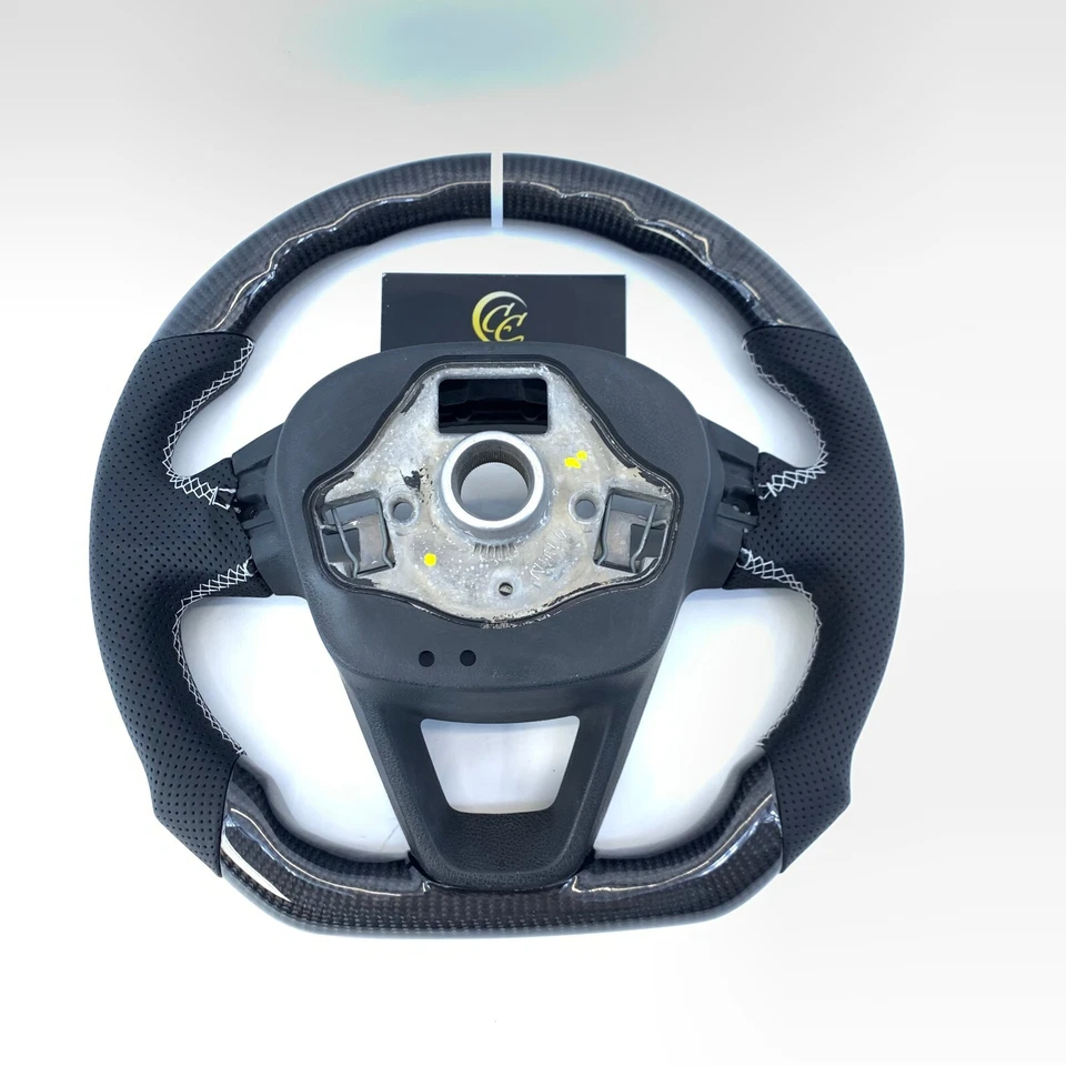 Volante personalizado de fibra de carbono para Seat Leon Cupra Mk3 FR Ibiza 2014-2020 Foto 4 de 4