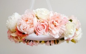 flower mobile nursery