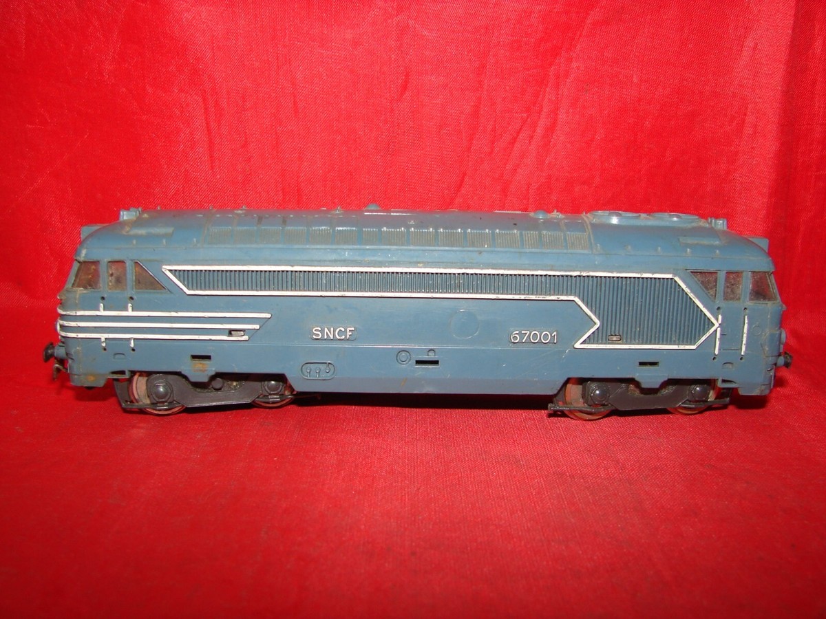 Jouef: Diesel locomotive BB 67000 SNCF clockwork version