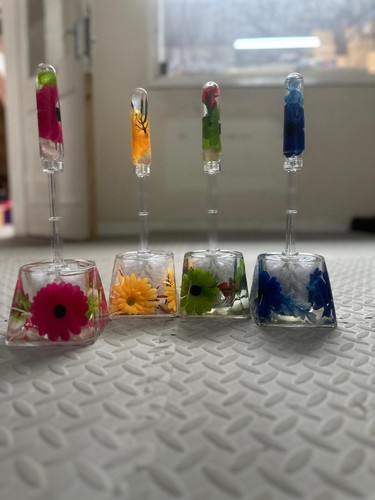 NEW Bathroom Cleaning Clear Acrylic Toilet Brush Holder Floating flowers D.I.L - Picture 13 of 15