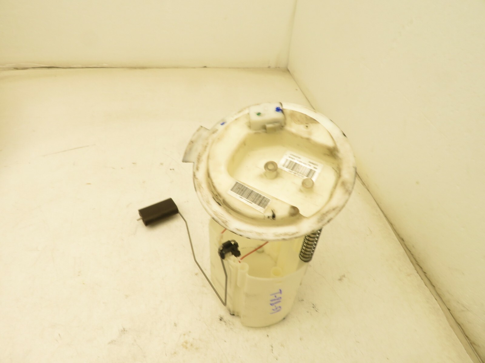 2014-2017 MASERATI GHIBLI S Q4 3.0L AWD RIGHT PASSENGER FUEL PUMP SENDING OEM