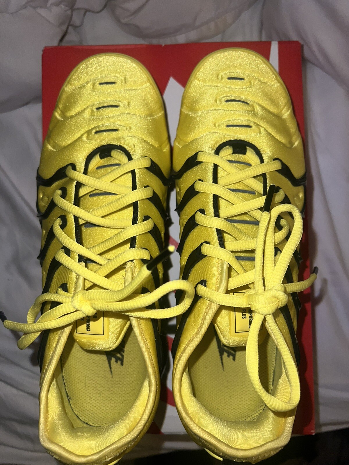 nike vapormax plus bumblebee