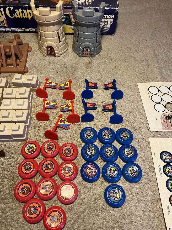 Vintage 1980s Crossbows and Catapults Battleset - Read Discription - Image 4 of 4