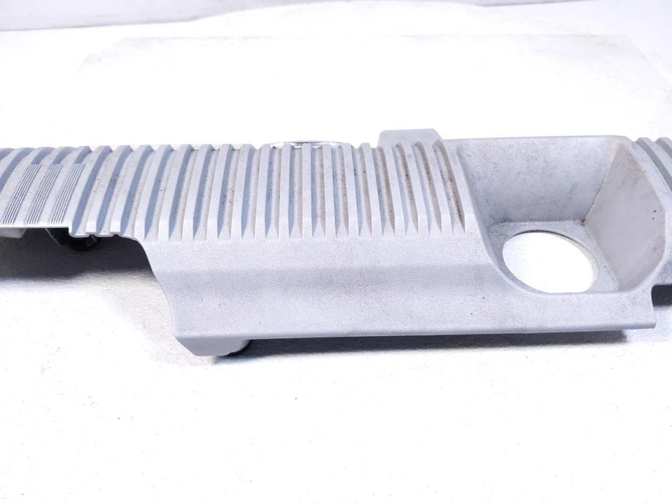 Cubierta de aspecto del motor Toyota Prius 2010-2015 - híbrido 11212-37090 Foto 4 de 4