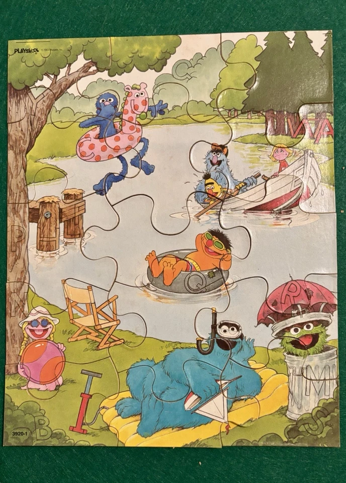 Rompecabezas de colección 1983 Playskool Plaza Sésamo Encuentra el Alfabeto Caja usada Foto 2 de 4