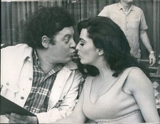 1966 Edy Williams Marty Allen Hollywood Ca Celebrity Film Secret 8X10 Photo