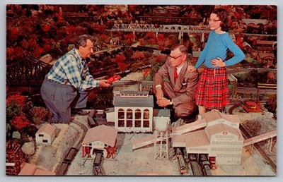 Shartlesville PA~Defunct Roadside America Village~1962 Gieringer Family Postcard