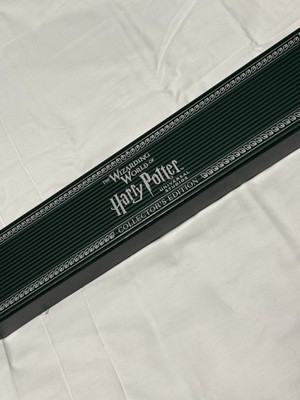 Universal Studio Harry Potter Interactive Wand 2023-2024 Collector s Edition New