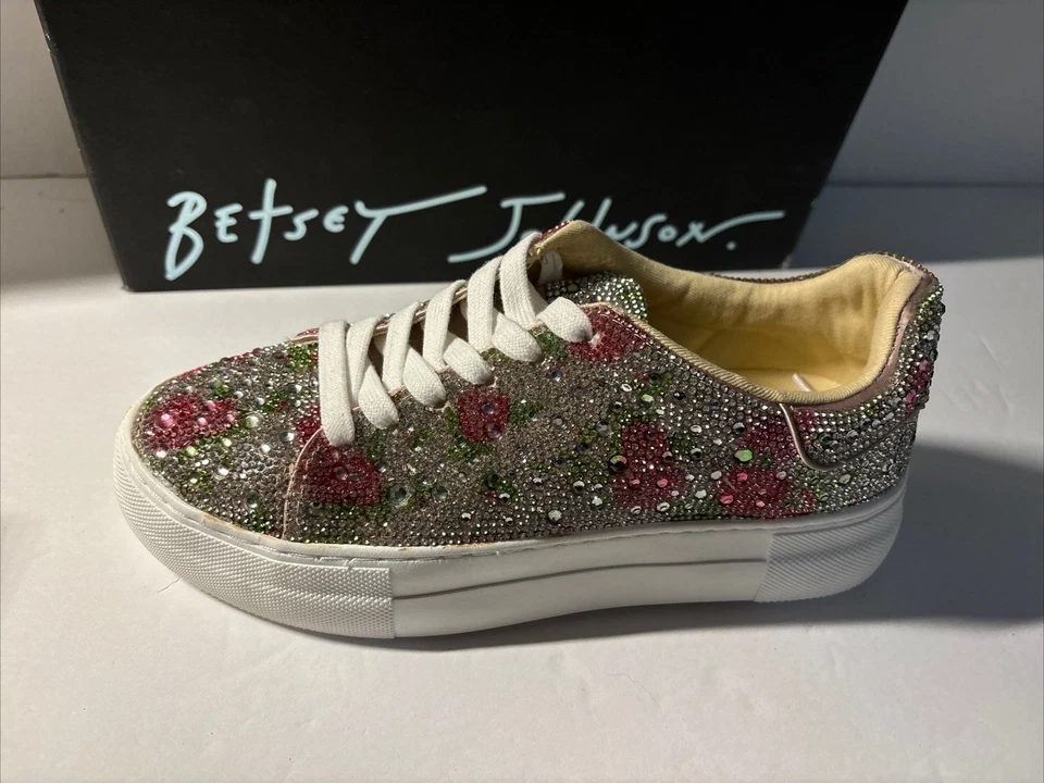 Zapatillas deportivas Betsey Johnson Sidny florales 1190 para mujer talla 6 M Foto 3 de 4