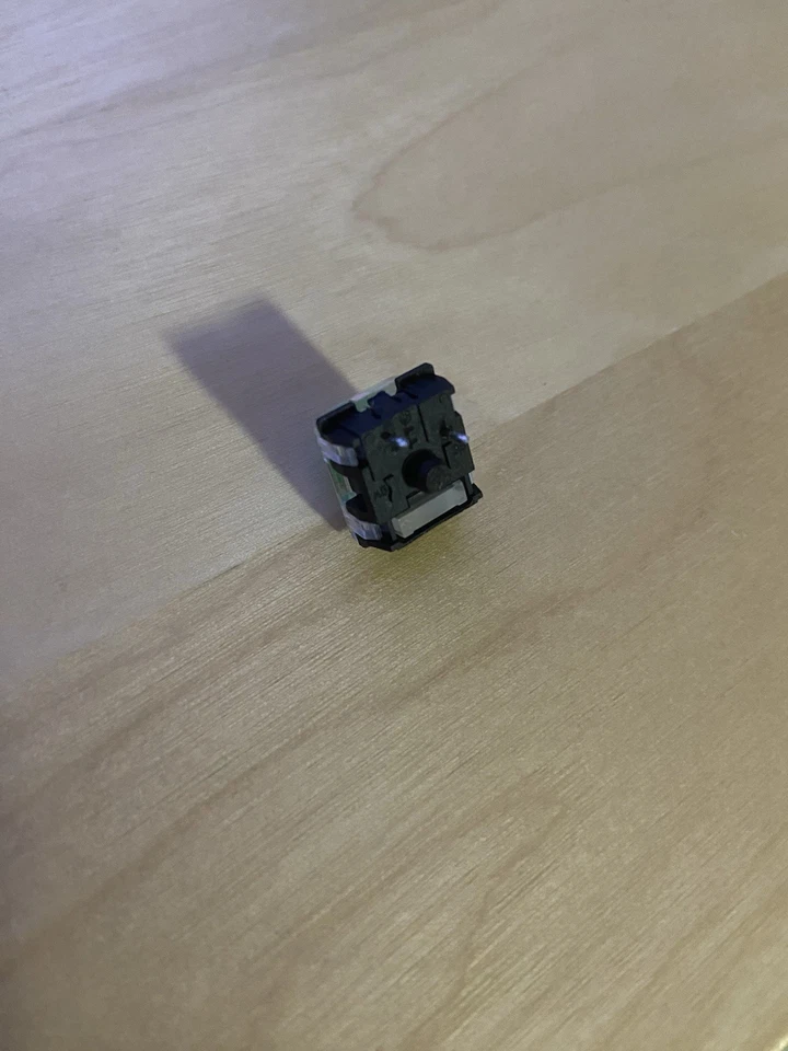 Razer Blackwidow v3 green Switch Clear Top -10pcs- - Image 4 of 4