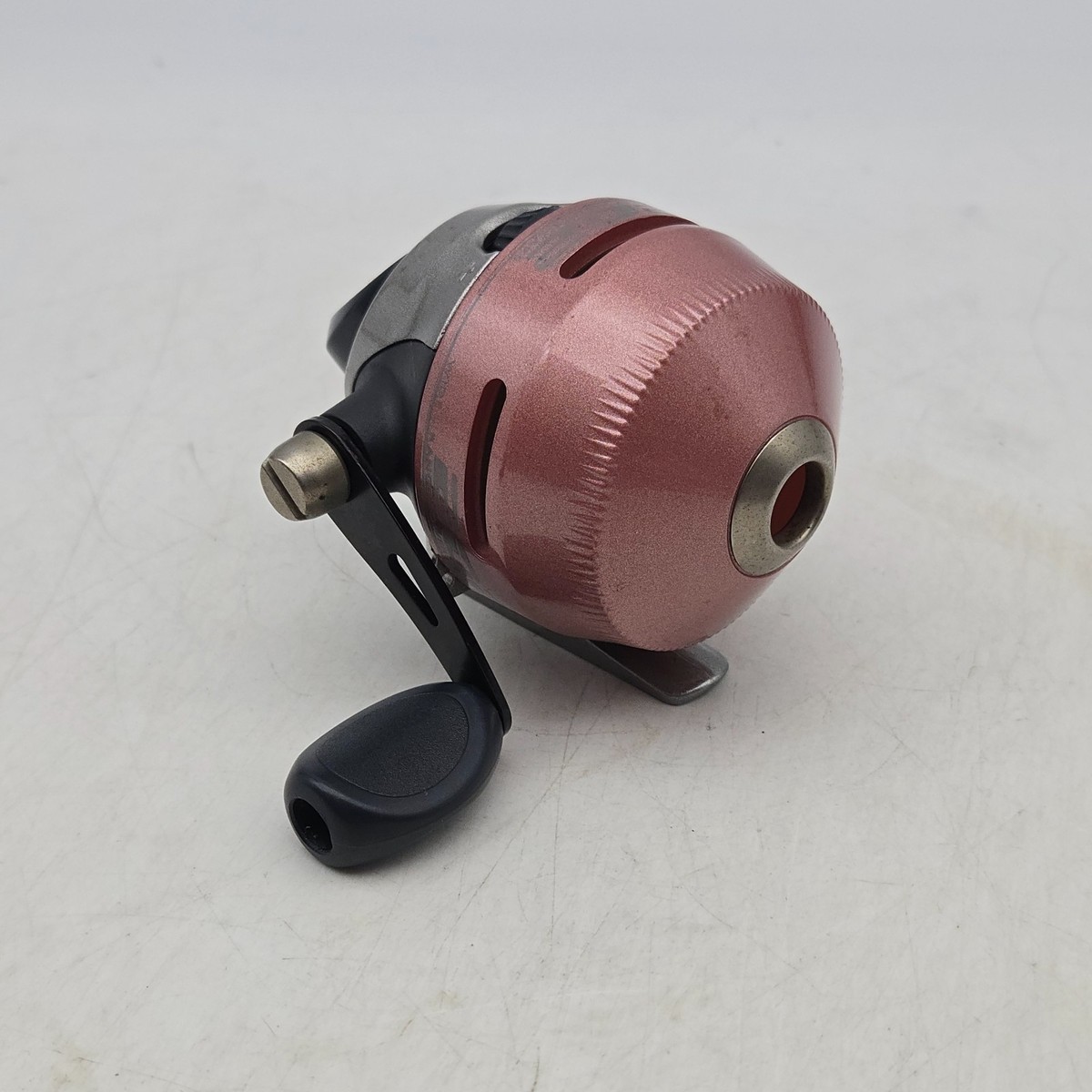 Zebco 202 Spin Cast Fishing Reel Pink Classic w/ 10lb Line | eBay