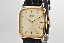 [Quasi Come Nuovo] Orologio Uomo SEIKO Spirit 7N01-HAC0 Quadrante Oro Tank Quarzo dal GIAPPONE