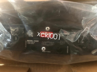 KDG4V-3-2C20N-Z-M-U-H7-60 02-146720 Eaton Vickers (Danfoss) Valve fedex or DHL