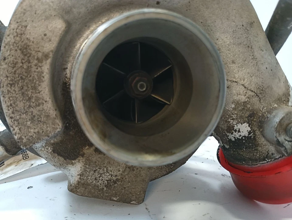 Turbo de 2004 Forster 2,5 L 12132666 Foto 2 de 4