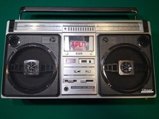 SHARP GF-9696 Boombox Ghetto Blaster VERY NICE CONDITION WORKS GREAT except Deck