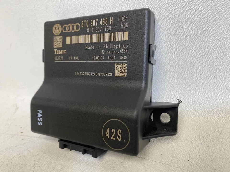 Módulo de control Gateway 8T0907468H compatible con AUDI A4 QUATTRO 2009 2010 2011 2012 Foto 3 de 4