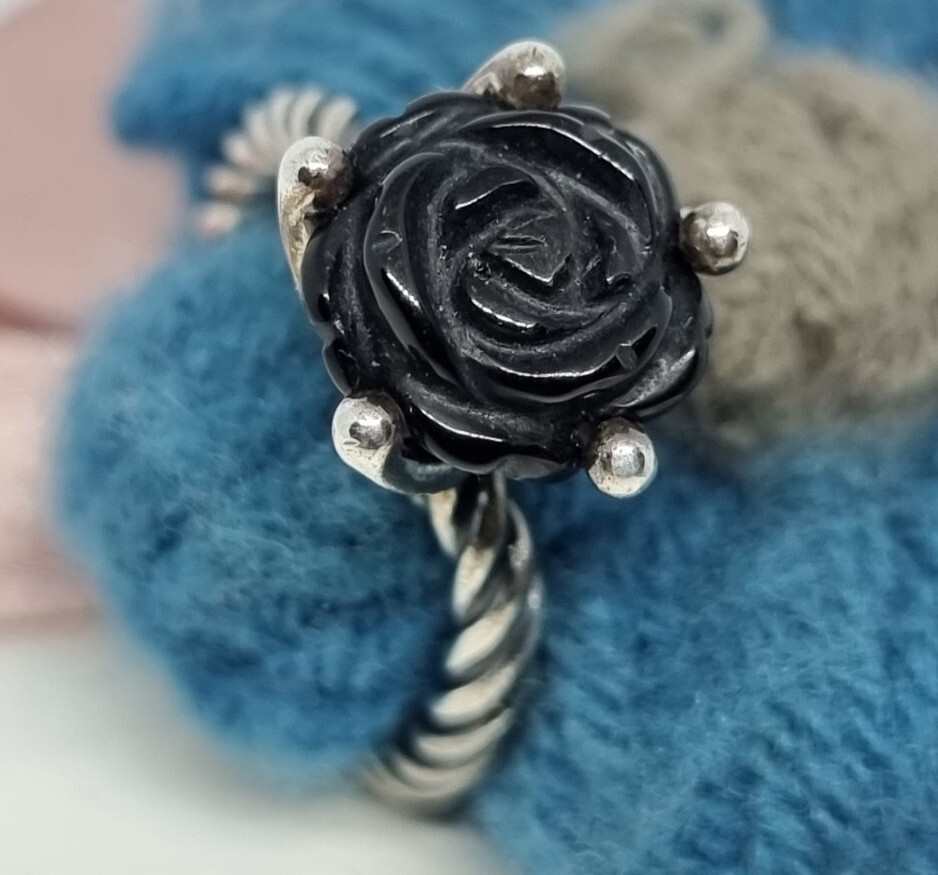 ★pandorum★ Luxury ring Onyx PR-010 Retired Pandora Dew Drops on Flowers Ring with Faceted Black