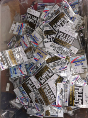 10 PACKETS OF MIXED TUBERTINI SPADE END CARP MATCH POLE HOOKS - SPECIAL OFFER