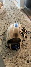 Used  Rawlings Heart of the Hide color sync 5.0