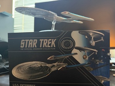 Eaglemoss U.S.S Enterprise NCC 1701-E Collector's XL Edition with box and mag