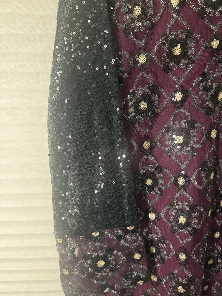 Сливовая и черная сетчатая вышитая курта с золотым шаром дупатта - Изображение 2 из 4