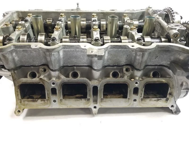 Cylinder Head 2.5L VIN W 5th Digit Fits 13-18 LEXUS ES300H 354958 Foto 2 de 4