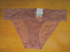New Wacoal b.tempt'd 978182 Lace Kiss Bikini Panties L Antler Nude NWT