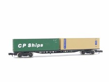 Graham Farish N Gauge Flat Wagon with 2 X 30’ Container